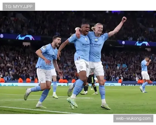 独家专访：曼城新援中场回顾首个英超赛季适应过程与收获